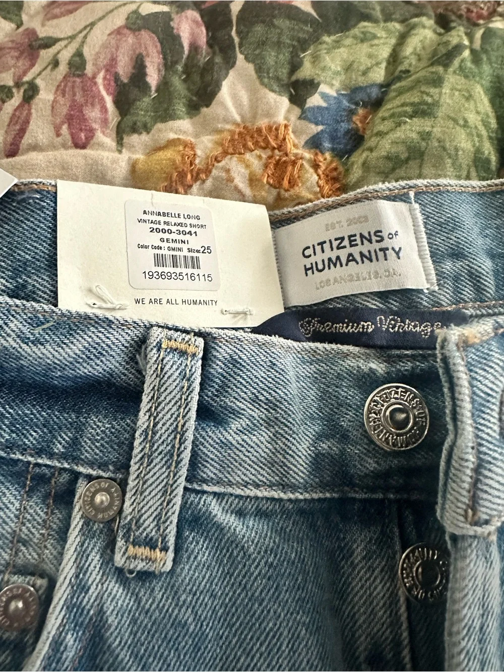 Citizens of Humanity Light Wash Denim Cutoff Shorts Annabelle long short NWT